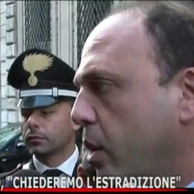 ULTIMISSIME: ARRESTATO DELL’UTRI………….