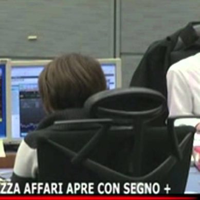 Apertura con segno + a PIAZZA AFFARI