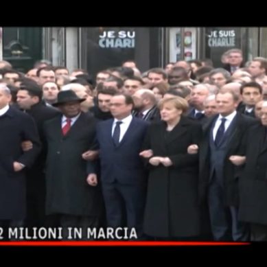 PARIGI, 2 MILIONI IN MARCIA