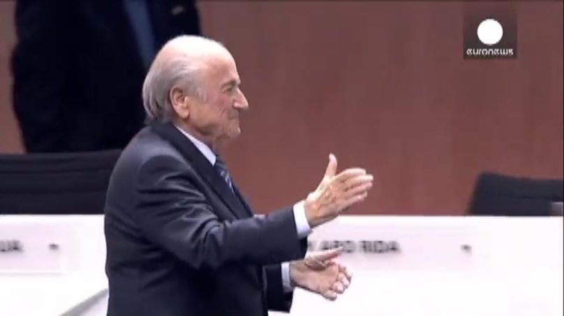 Le tappe dello scandalo che ha portato alle dimissioni di Blatter