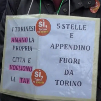 In 30mila a Torino alla manifestazione  Sì TAV